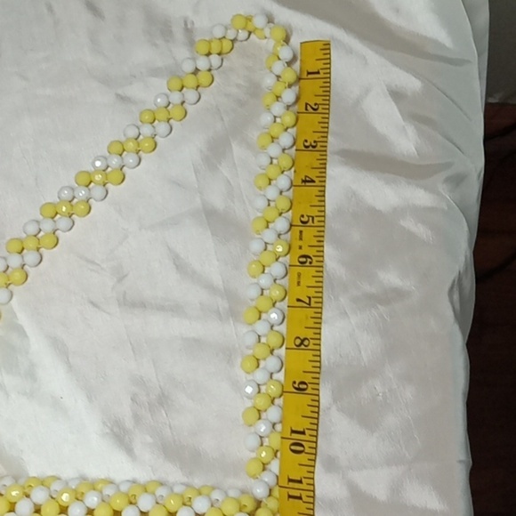 Vintage beaded yellow and white handbag - Picture 3 of 5